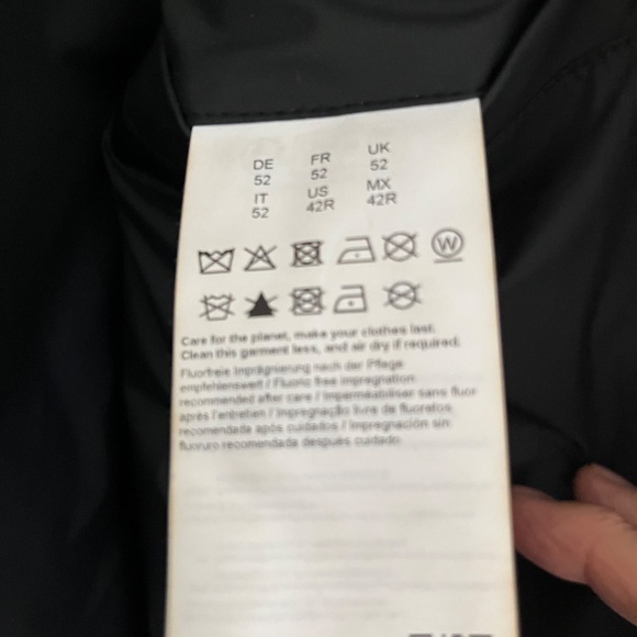 Hugo Boss Winter Jacket - Picture 4 of 4